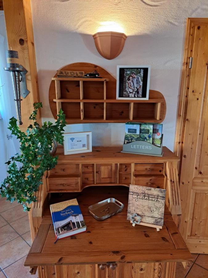 Steewer Landhaus Gemuetliche Ferienwohnung Bis 6 Pers In Ruhiger Ortsrandlage Stebach Extérieur photo