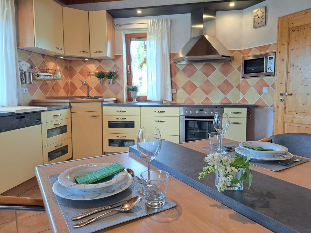 Steewer Landhaus Gemuetliche Ferienwohnung Bis 6 Pers In Ruhiger Ortsrandlage Stebach Extérieur photo
