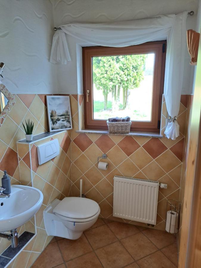 Steewer Landhaus Gemuetliche Ferienwohnung Bis 6 Pers In Ruhiger Ortsrandlage Stebach Extérieur photo