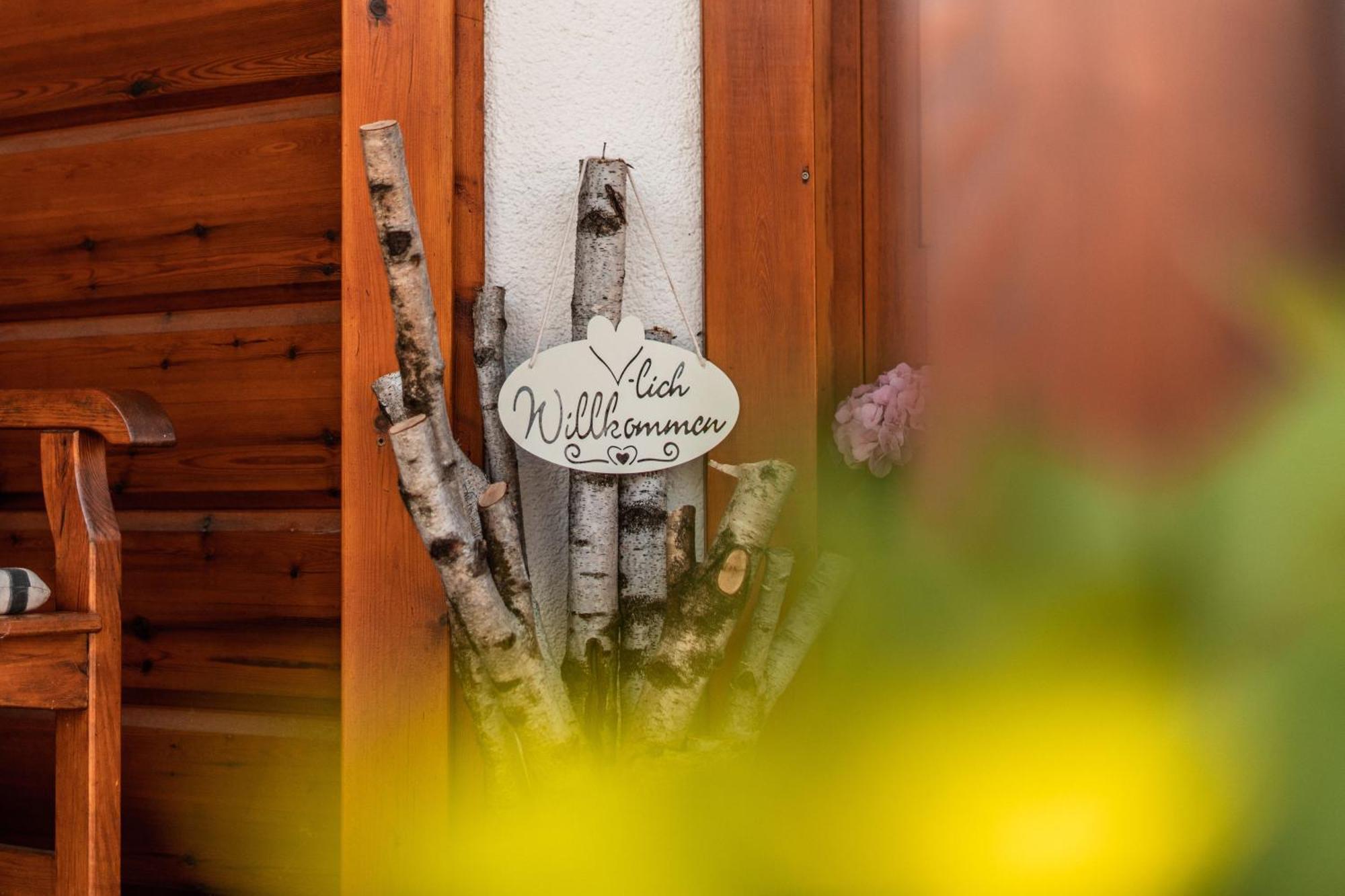 Steewer Landhaus Gemuetliche Ferienwohnung Bis 6 Pers In Ruhiger Ortsrandlage Stebach Extérieur photo