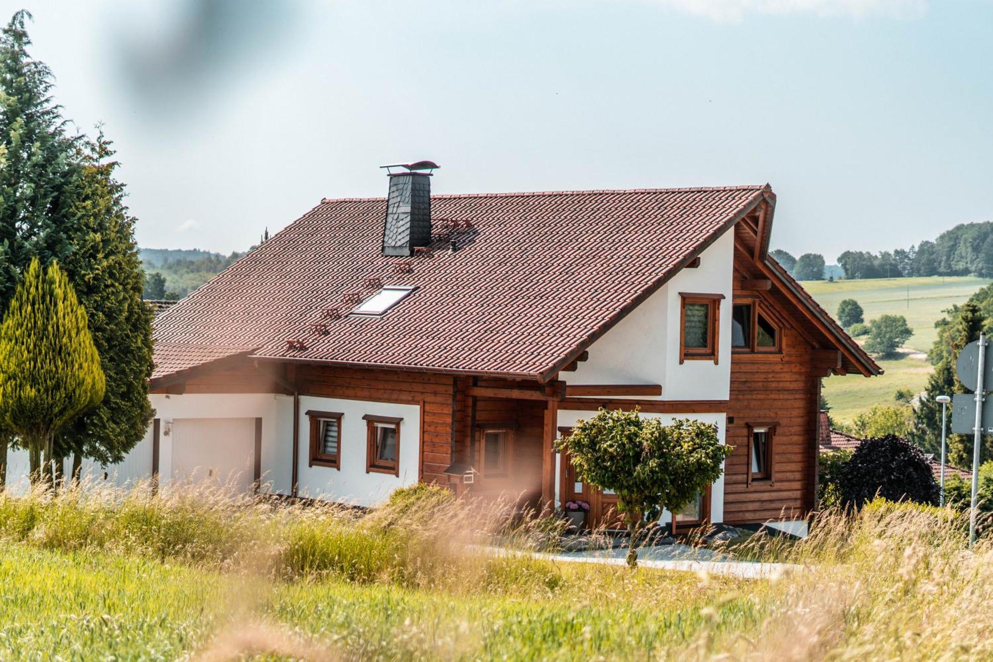 Steewer Landhaus Gemuetliche Ferienwohnung Bis 6 Pers In Ruhiger Ortsrandlage Stebach Extérieur photo